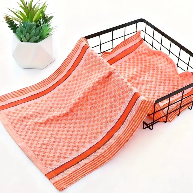 2/4 Pack, Random Color Plain Polyester-Cotton Kitchen Towels, Absorbent Towels, Dishcloths, Household Kitchen Cleaning Wipes, Essential Cleaning Towels for Home Use, Holiday Gifts